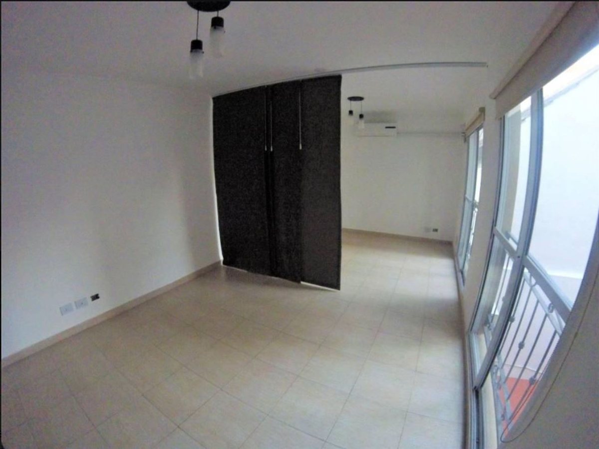 Departamento en Venta en Moron, G.B.A. Zona Oeste