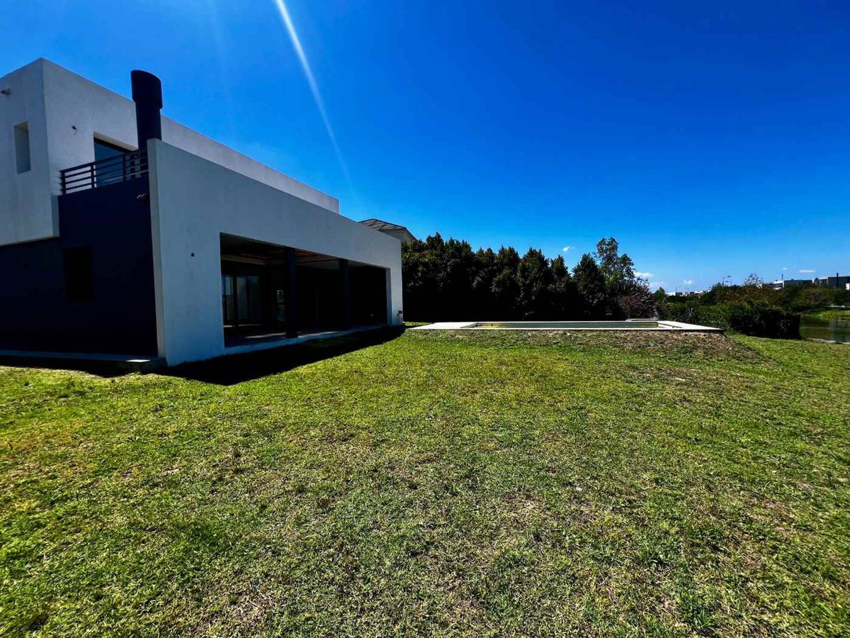 Casa en Venta en Escobar, G.B.A. Zona Norte
