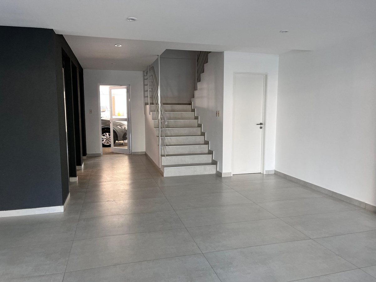 Departamento en Venta en Moron, G.B.A. Zona Oeste