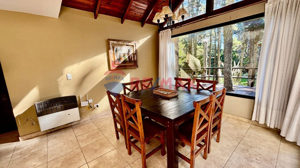 Casa en Venta en Villa Gesell, Buenos Aires Interior