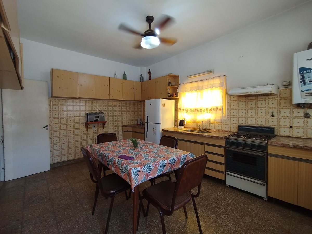 P H en Venta en Tres de Febrero, G.B.A. Zona Oeste