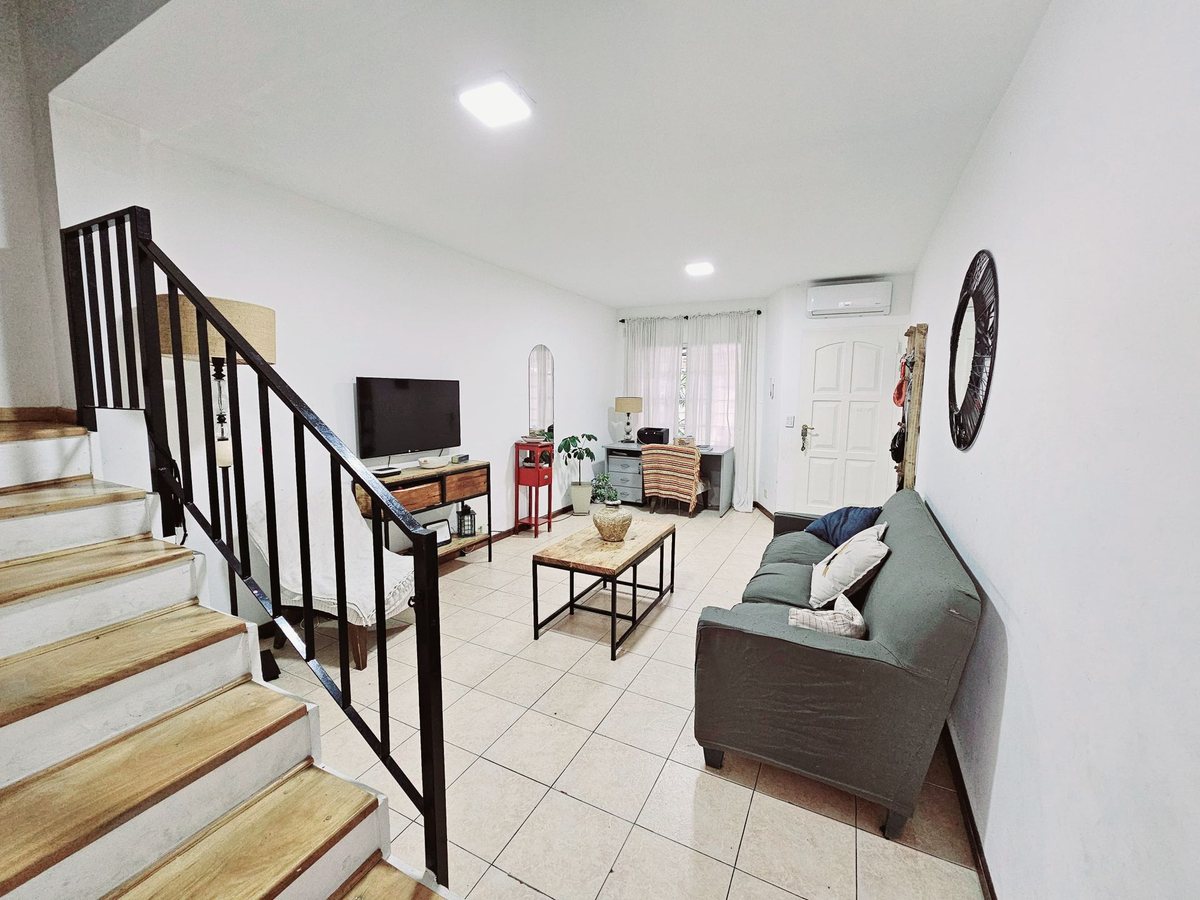 Casa en Venta en General San Martin, G.B.A. Zona Norte