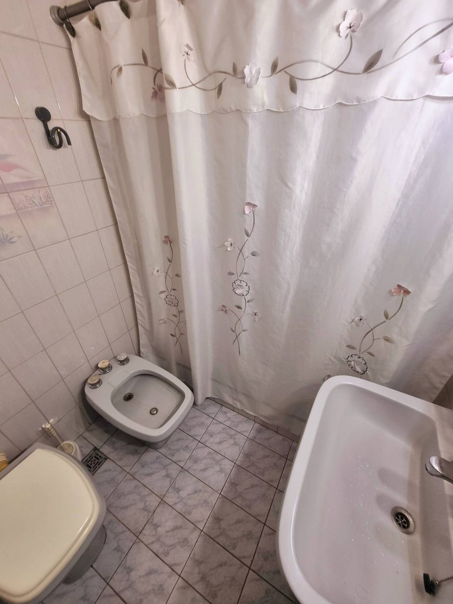 Casa en Venta en Tres de Febrero, G.B.A. Zona Oeste