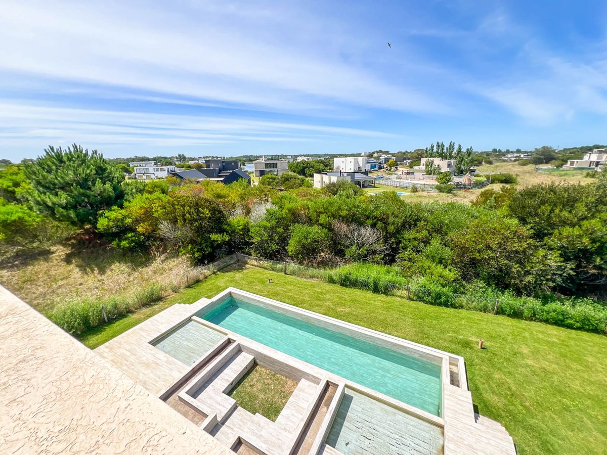 Casa en Venta en De la Costa, Buenos Aires Interior