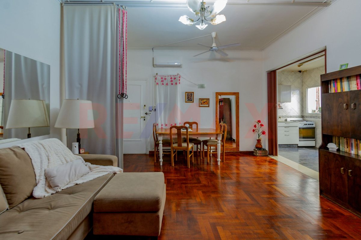 P H en Venta en San Cristobal, Capital Federal