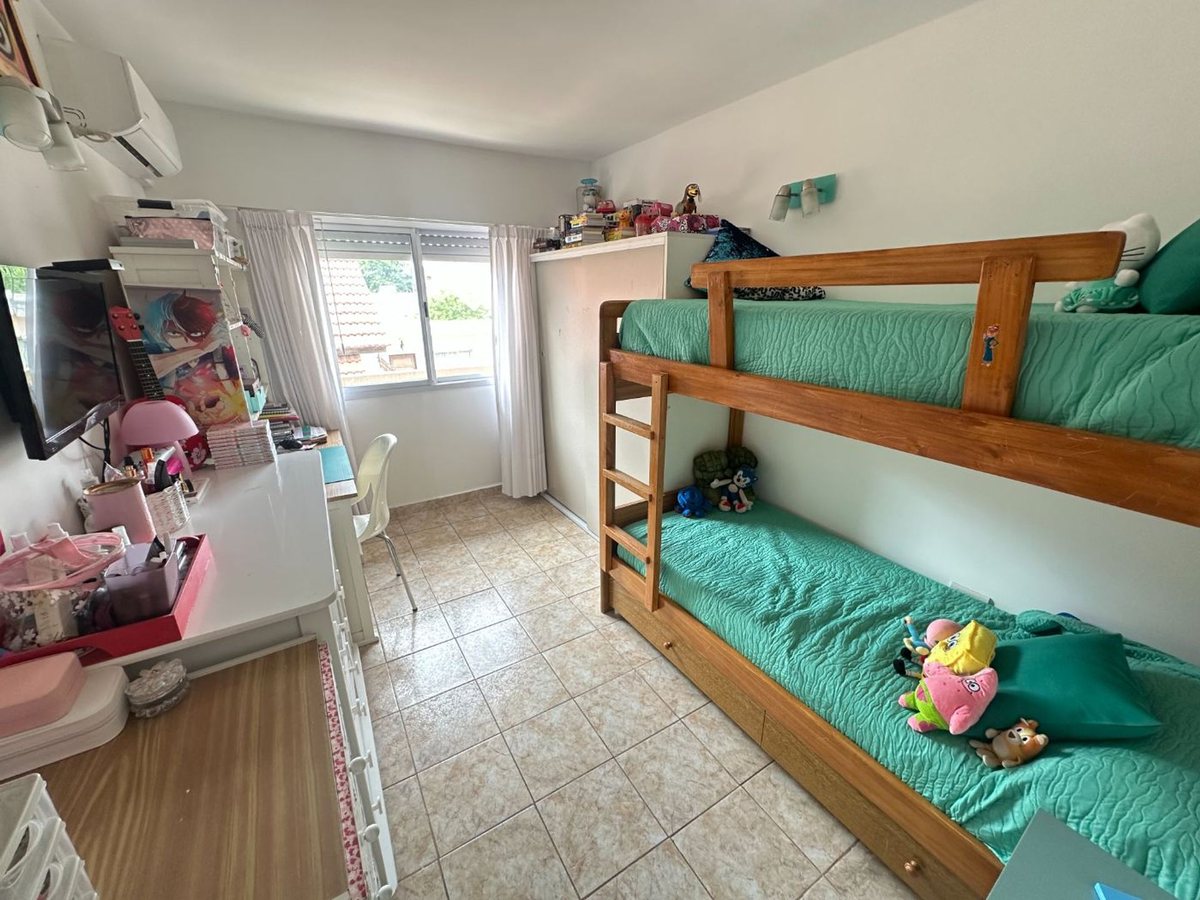 P H en Venta en Tres de Febrero, G.B.A. Zona Oeste