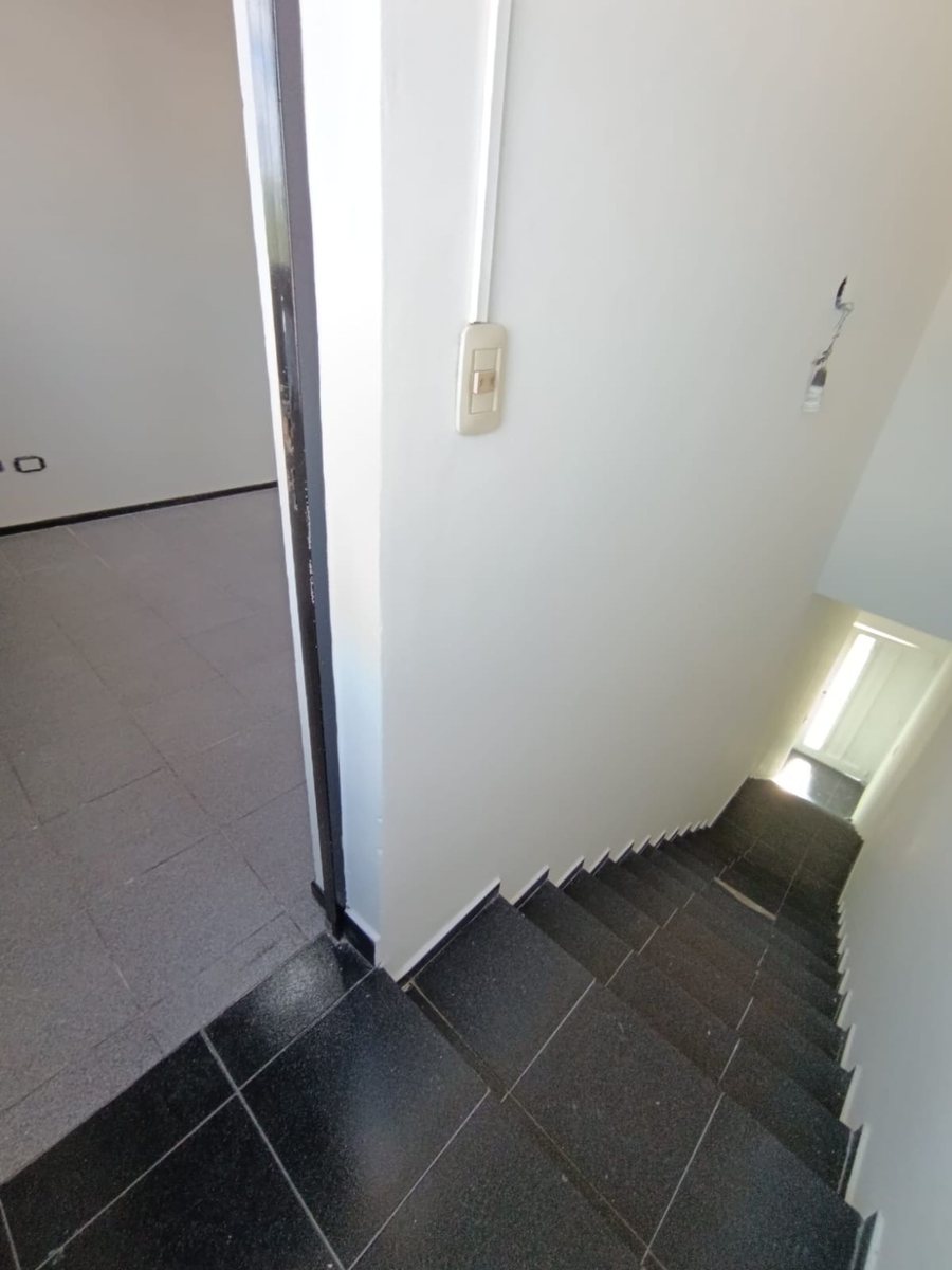 P H en Venta en Moron, G.B.A. Zona Oeste
