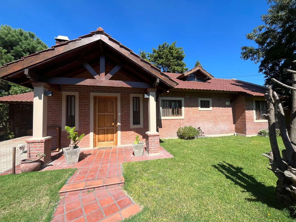 Casa en Venta en Pinamar, Buenos Aires Interior