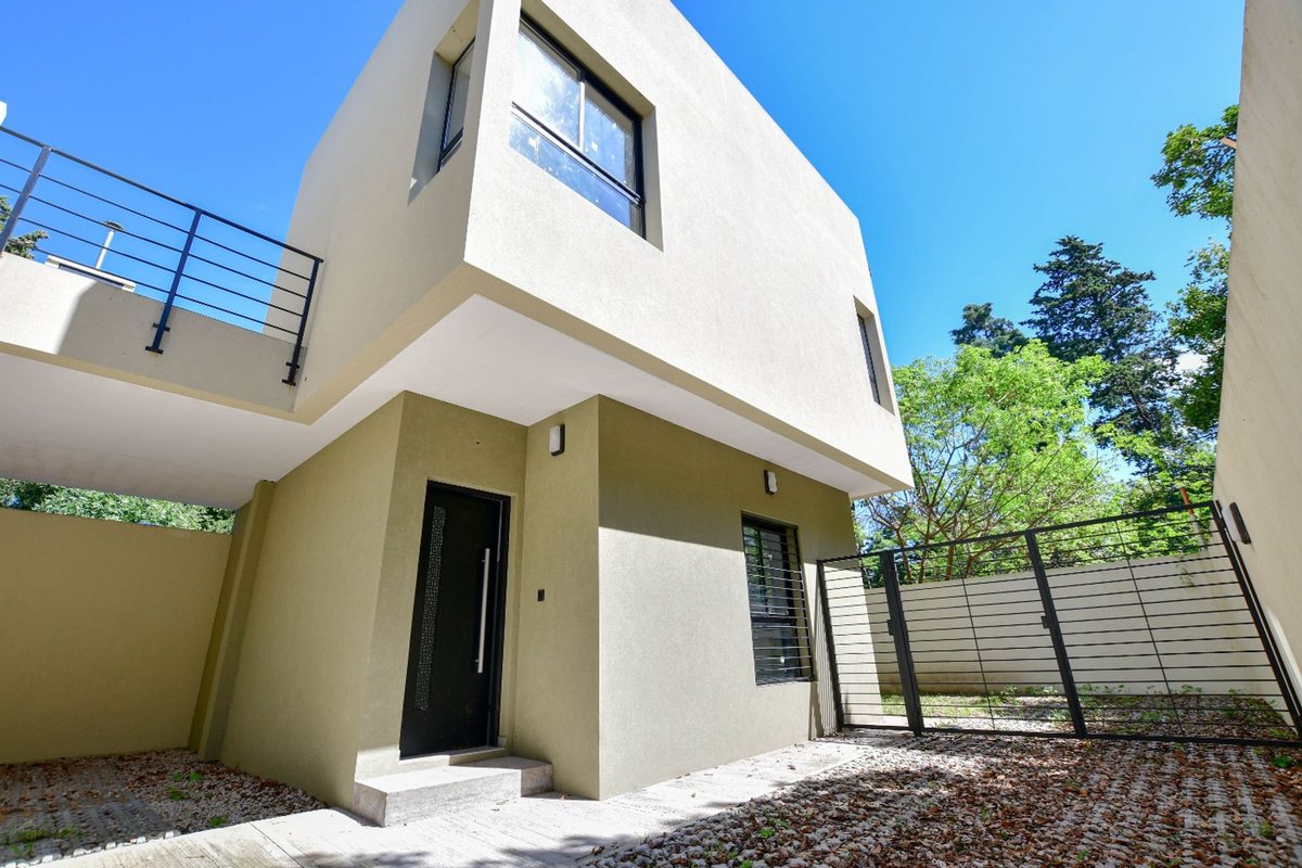 P H en Venta en La Plata, G.B.A. Zona Sur