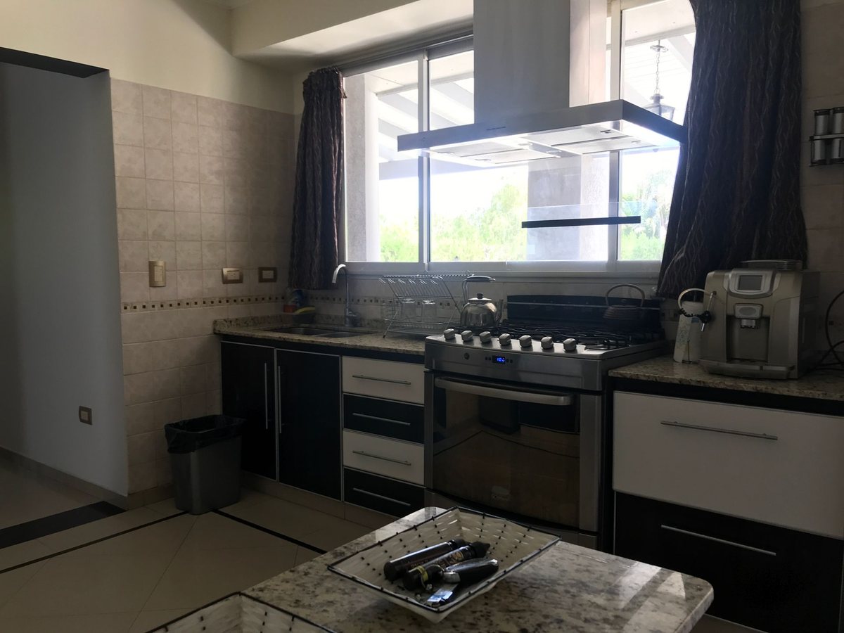 Casa en Venta en Lujan, G.B.A. Zona Oeste