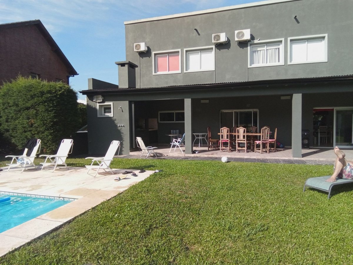 Casa en Venta en Ezeiza, G.B.A. Zona Sur