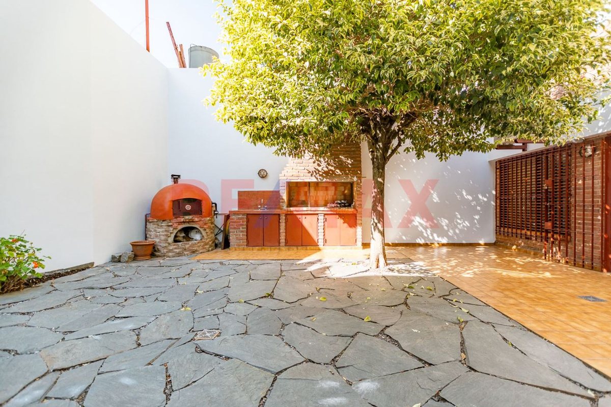 Casa en Venta en Parque Patricios, Capital Federal