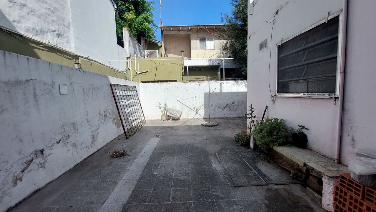 P H en Venta en Lanus, G.B.A. Zona Sur