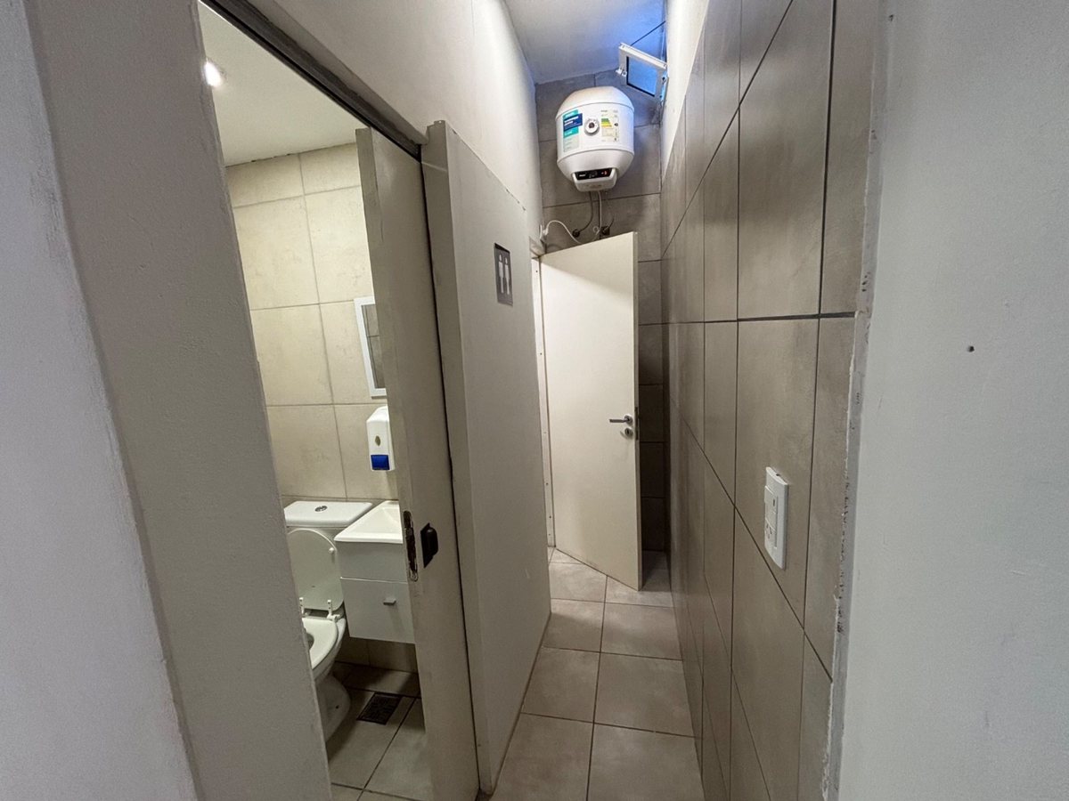 Local Comercial en Venta en Necochea, Buenos Aires Interior