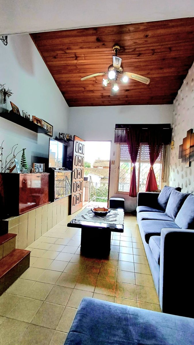 Casa en Venta en Moron, G.B.A. Zona Oeste
