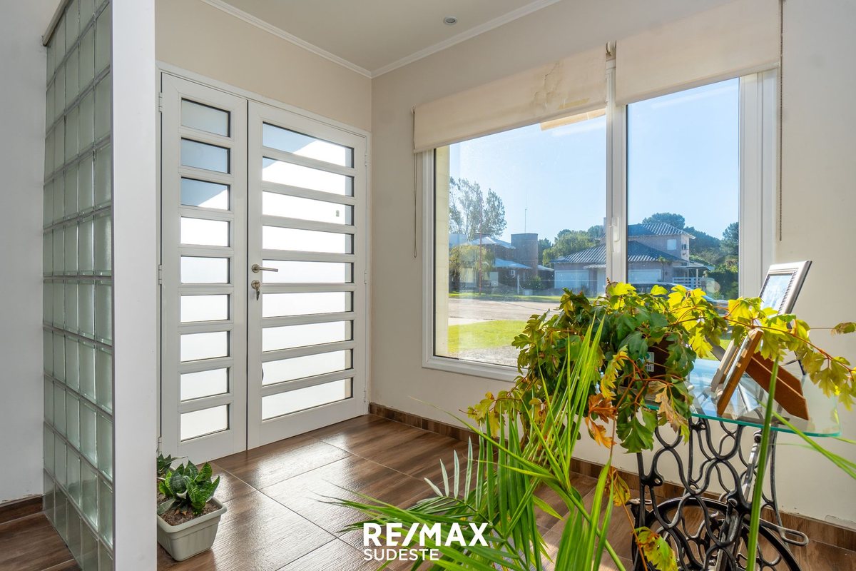 Casa en Venta en Monte Hermoso, Buenos Aires Interior