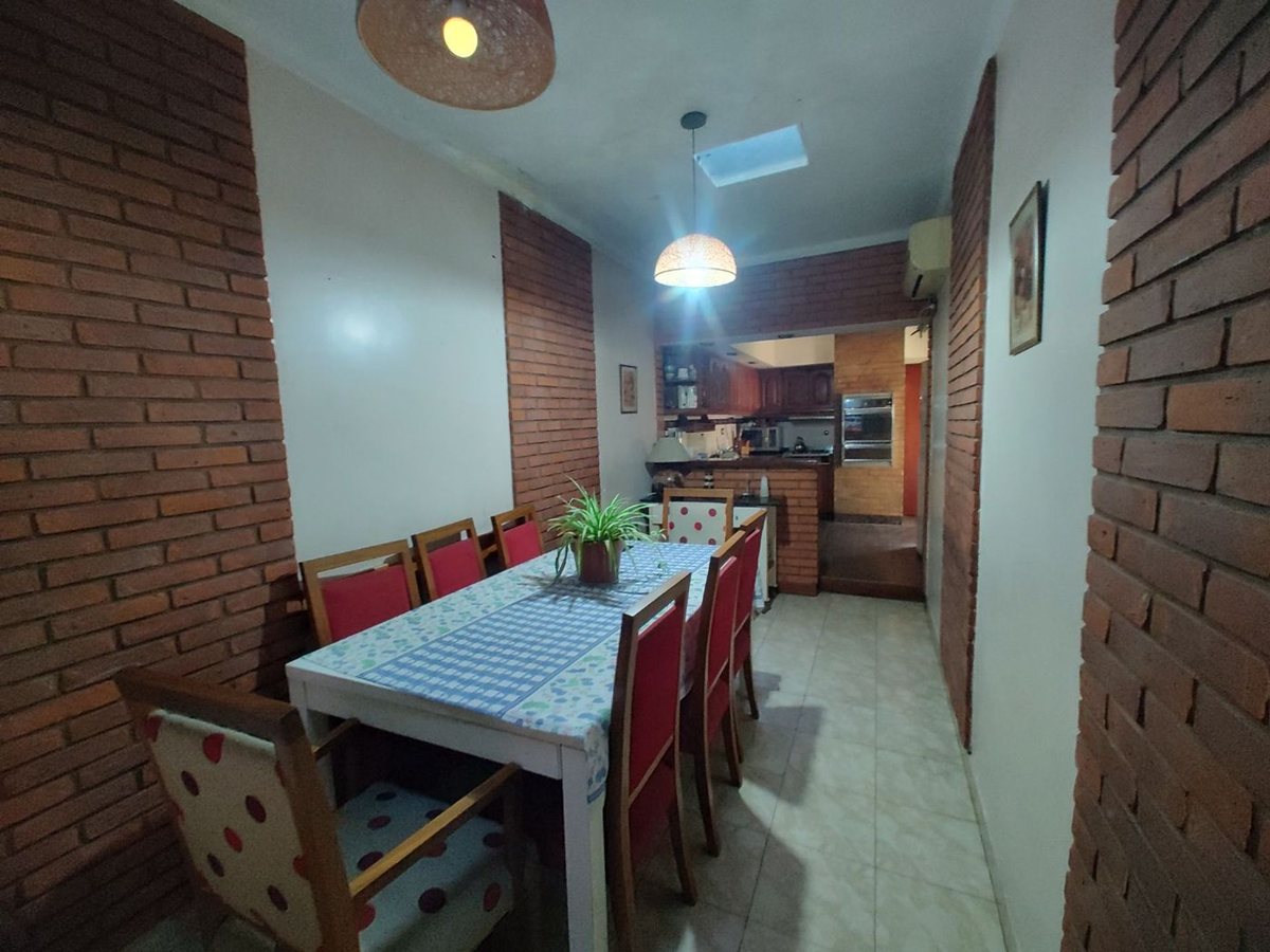 Casa en Venta en Moron, G.B.A. Zona Oeste