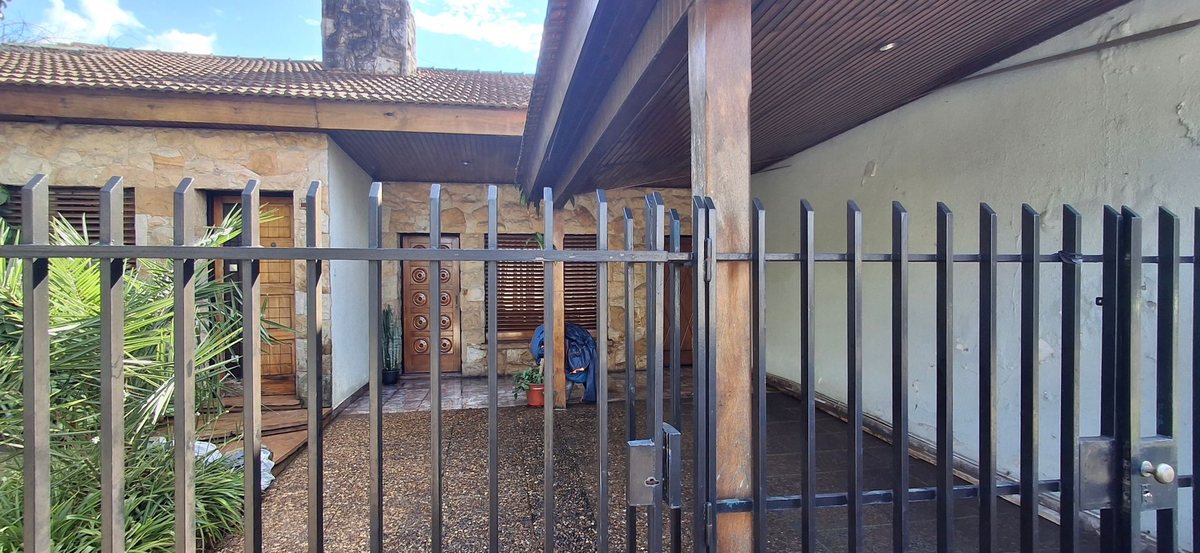 Casa en Venta en Merlo, G.B.A. Zona Oeste