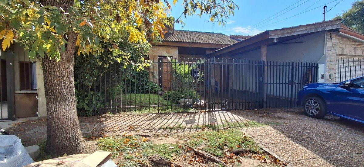 Casa en Venta en Merlo, G.B.A. Zona Oeste