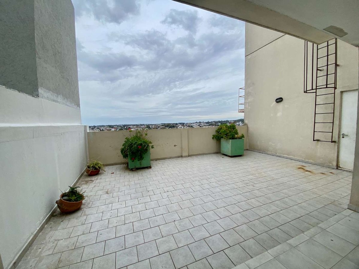 Departamento en Venta en Tandil, Buenos Aires Interior