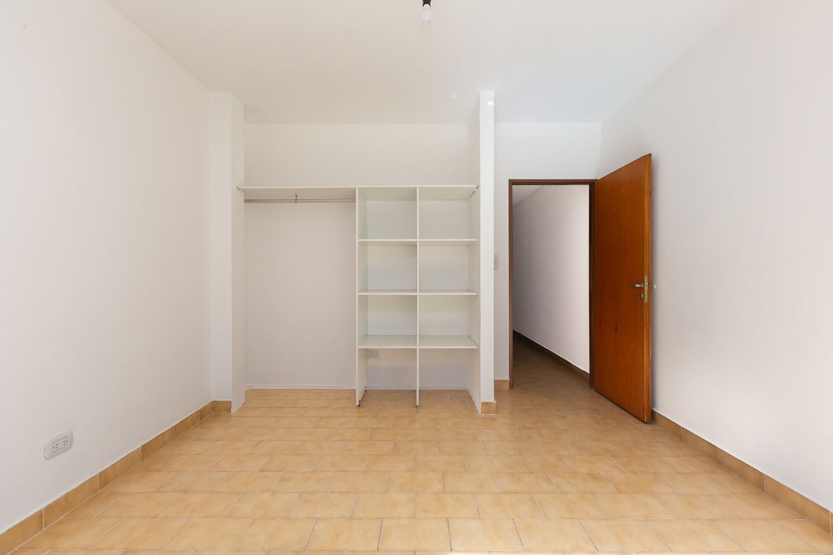 P H en Venta en Moron, G.B.A. Zona Oeste