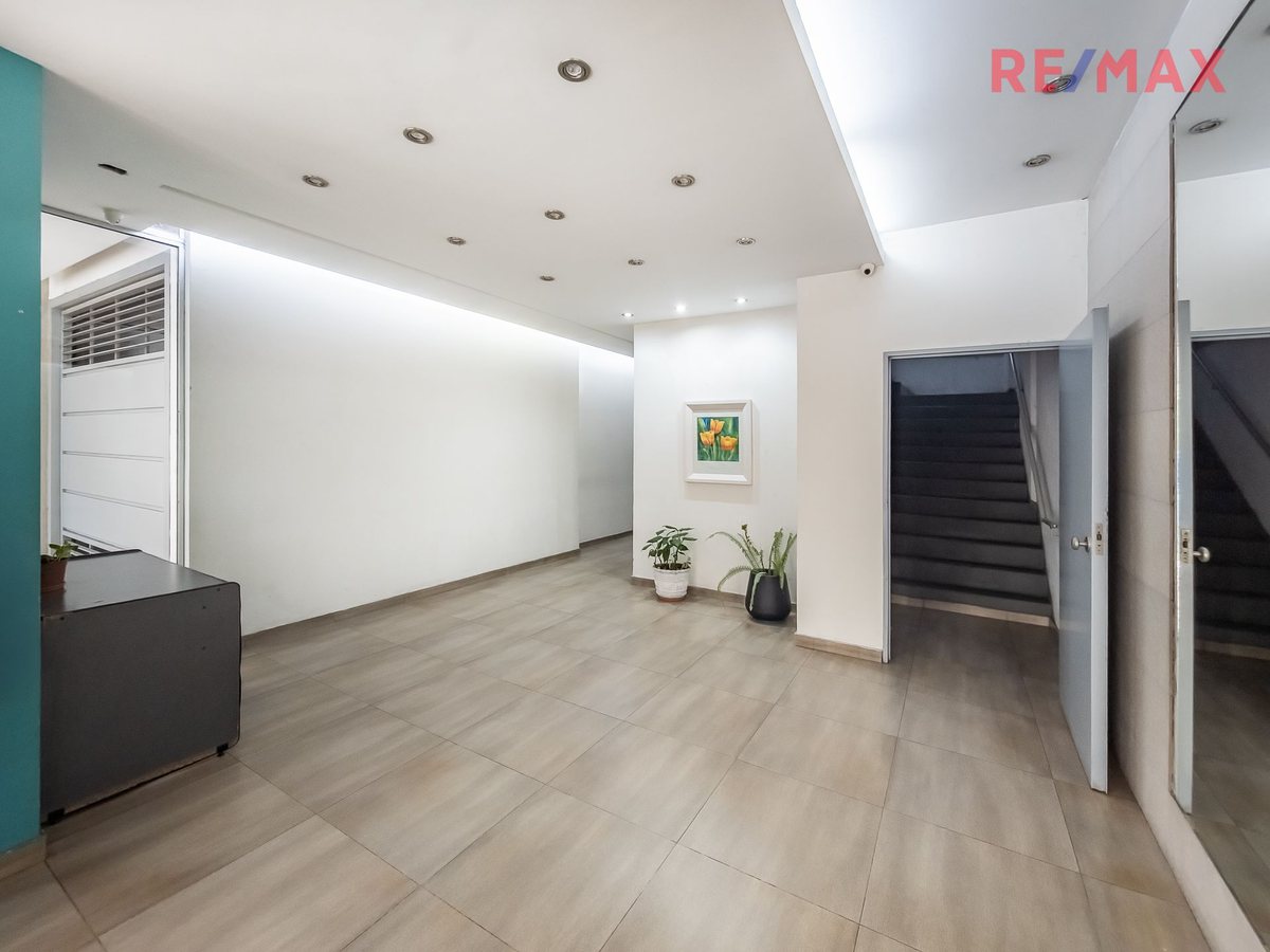 Departamento en Venta en San Cristobal, Capital Federal