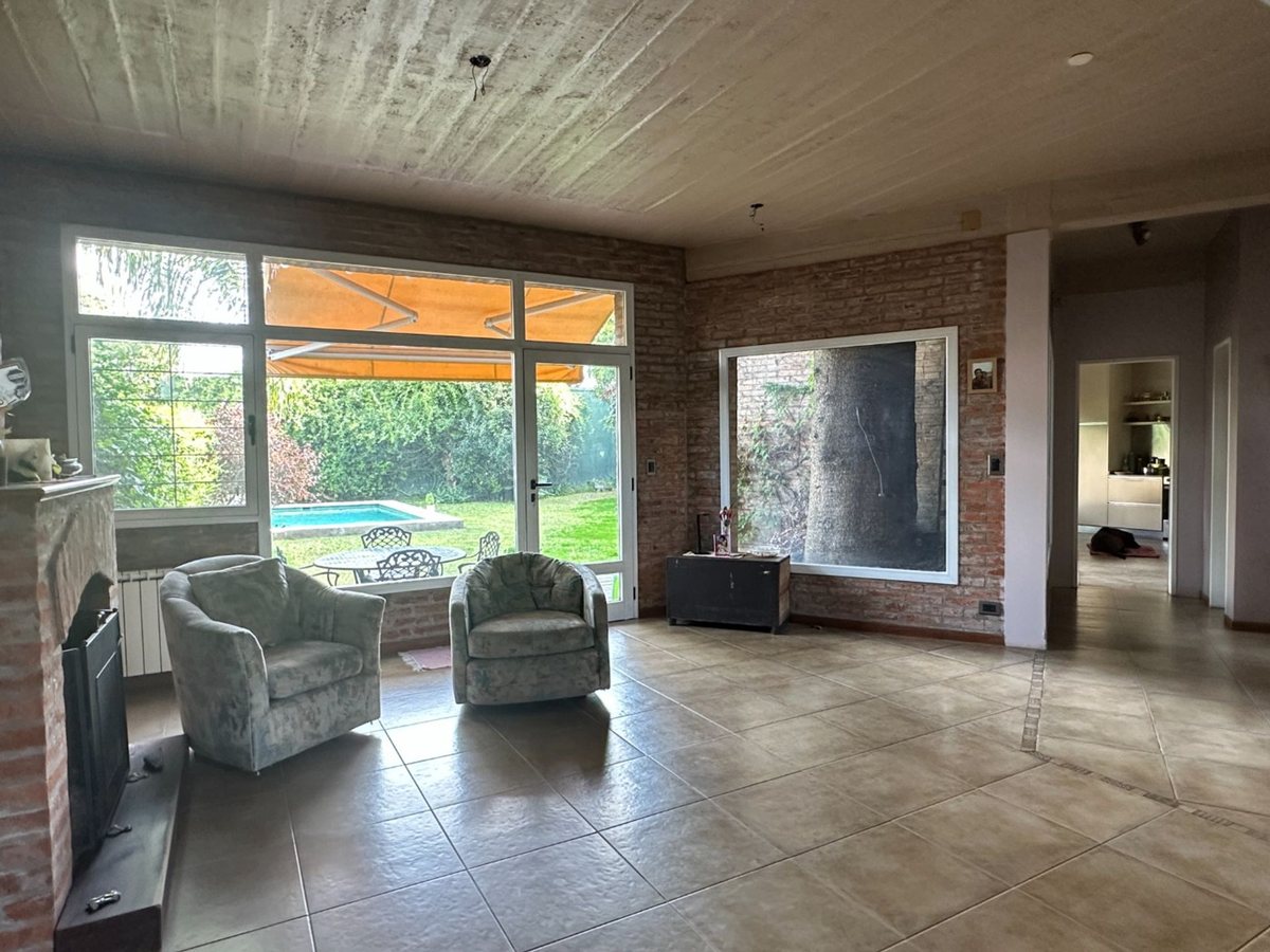Casa en Venta en Hurlingham, G.B.A. Zona Oeste