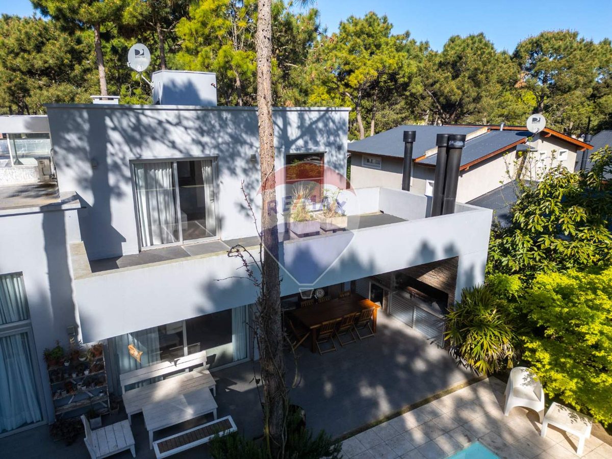 Casa en Venta en Pinamar, Buenos Aires Interior
