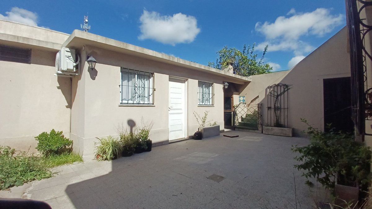 Casa en Venta en Alte. Brown, G.B.A. Zona Sur