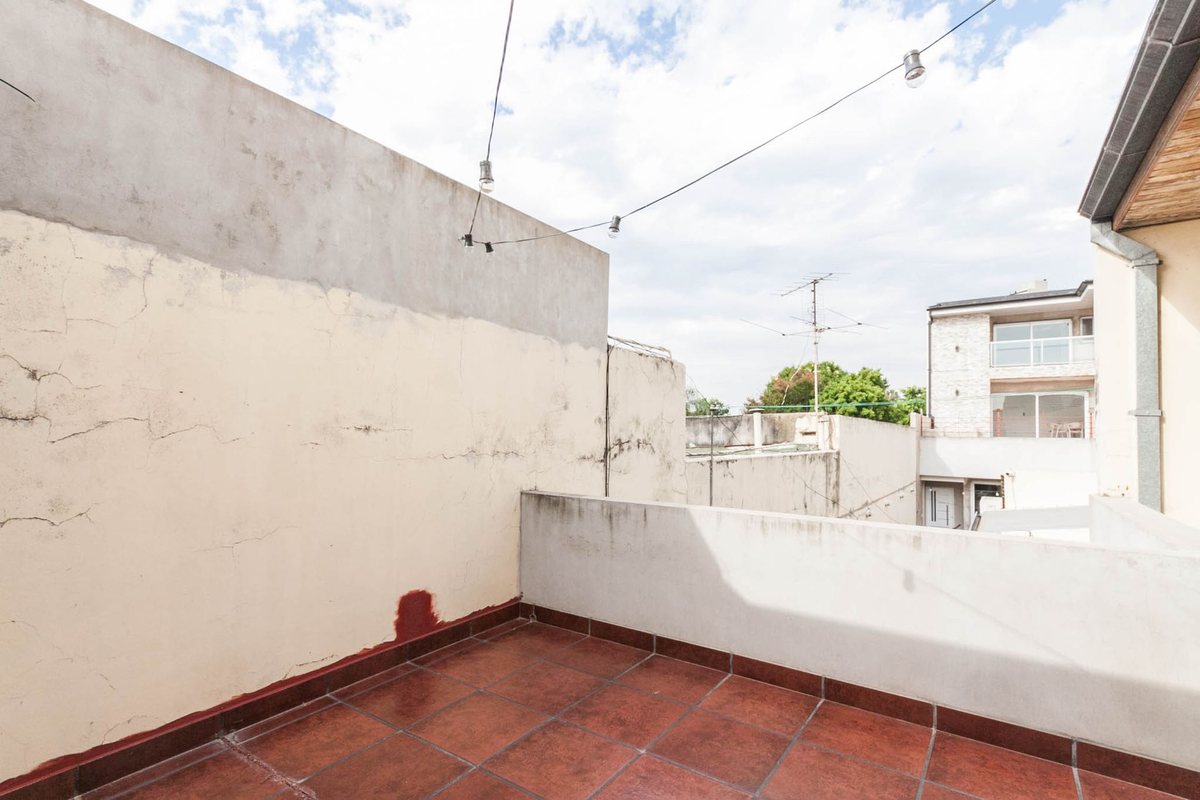 P H en Venta en Lanus, G.B.A. Zona Sur
